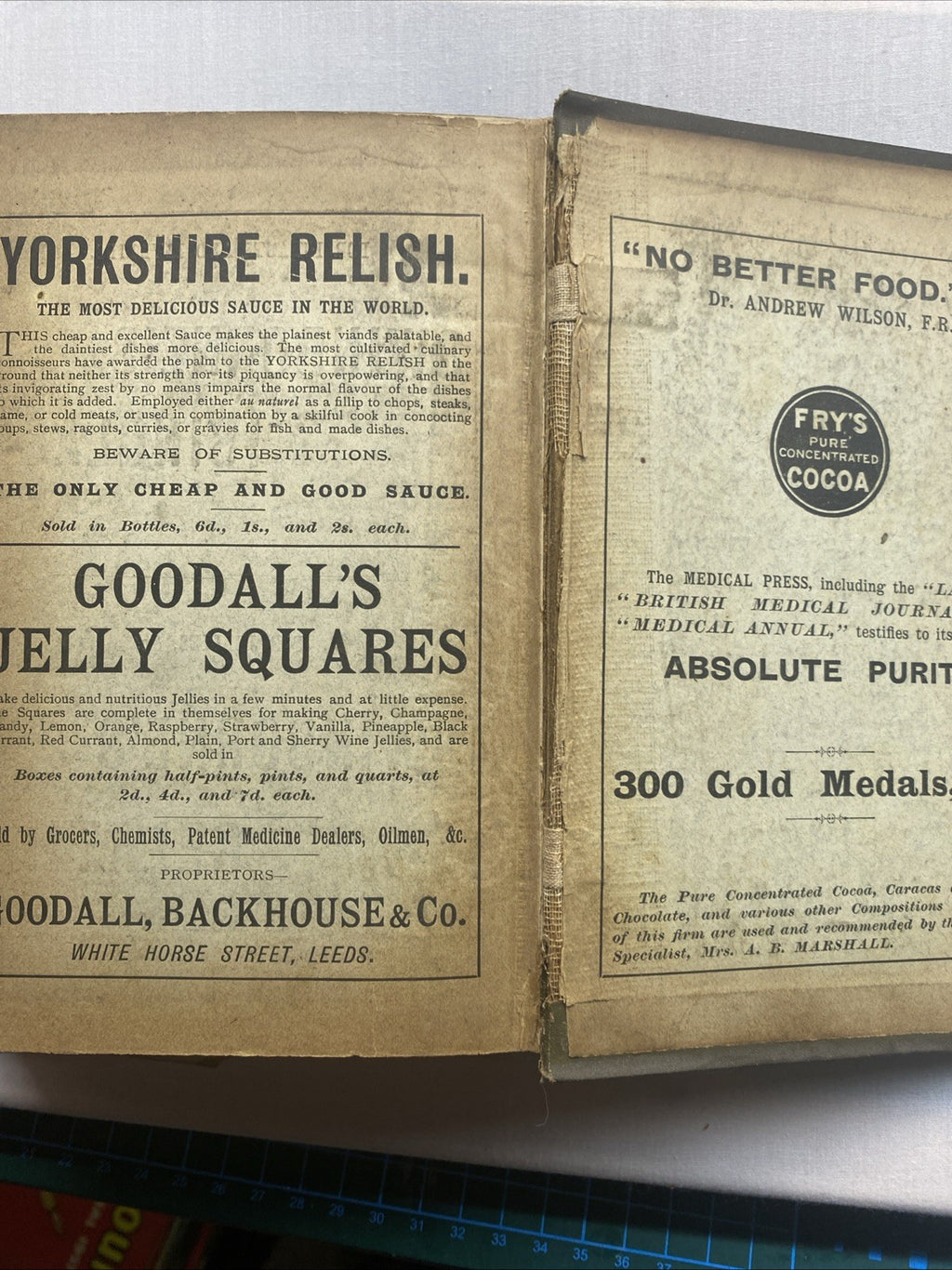 Mrs Beetons Everyday Cookery And Housekeeping Book